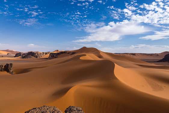 Sand dunes at Ouan Zaouatan, Tadrart region, Tassili n ́Ajjer National Park, Sahara, North Africa