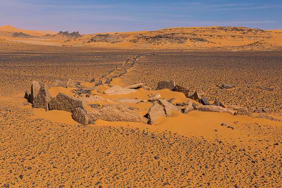 Historic burial site, Tadrart region, Tassili n ́Ajjer National Park, Sahara, North Africa