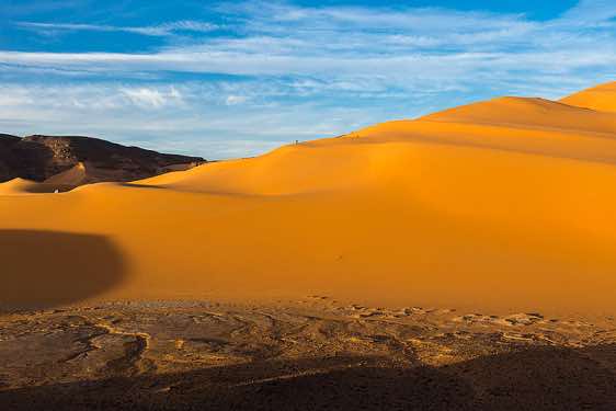 The sand dunes of Moul Naga, Tadrart region, Tassili n' Ajjer National Park, Sahara, North Africa