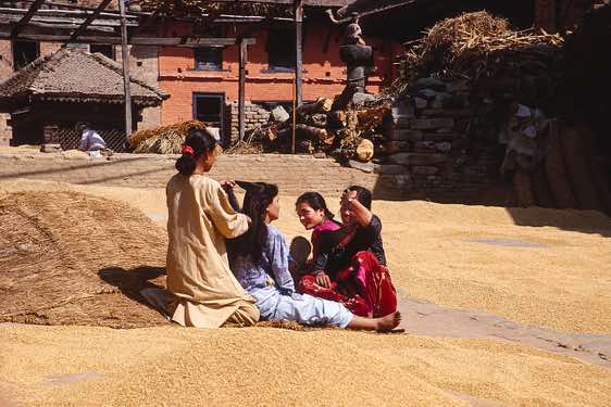 Group of women, Bhaktapur