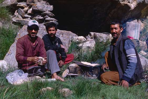 Porters making chapati, Camp Baintha, 3980m, Karakoram Mountains