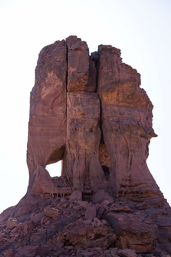 'Mammut' rock sculpture, Tadrart region, Tassili n ́Ajjer National Park, Sahara, North Africa