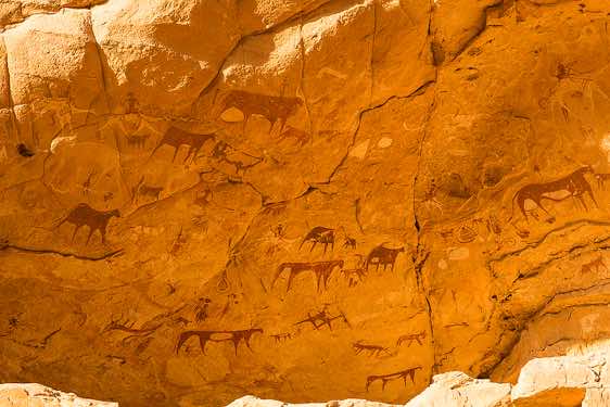 Rock paintings, Manda Guéli Cave, Ennedi, northeastern Chad