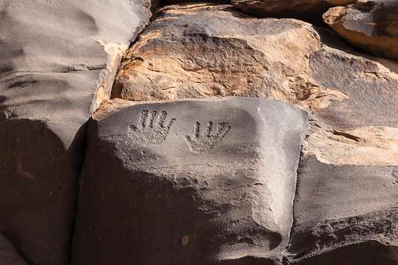 Rock engravings of handprints in the Tibesti region