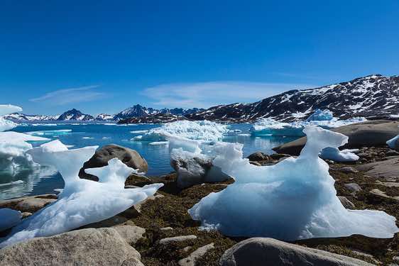 Ice figures, Ammassalik Island