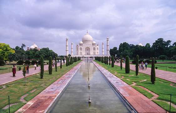 Taj Mahal with reflecting pool, Agra