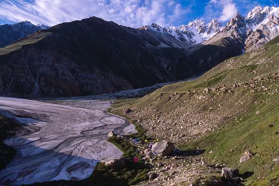 Camp Shafong, 3900m, seen from above, Karakoram Mountains