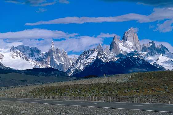 Cerro Torre and Fitz Roy, seen from the road to El Chaltén, Argentina