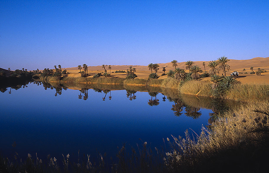 Um El Ma Lake Fezzan