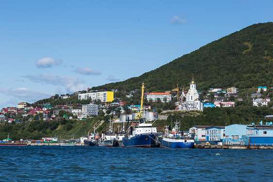 Petropavlovsk, Avacha Bay