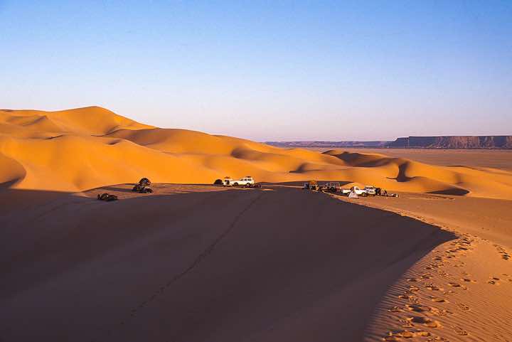 Overnight camp site in the sand dunes, near Germa