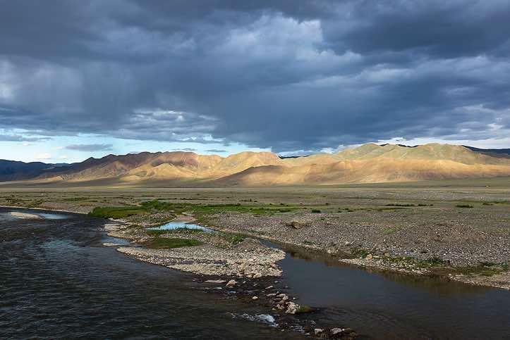 Mountain scenery en route to Ulgii, Altai Mountains, Western Mongolia