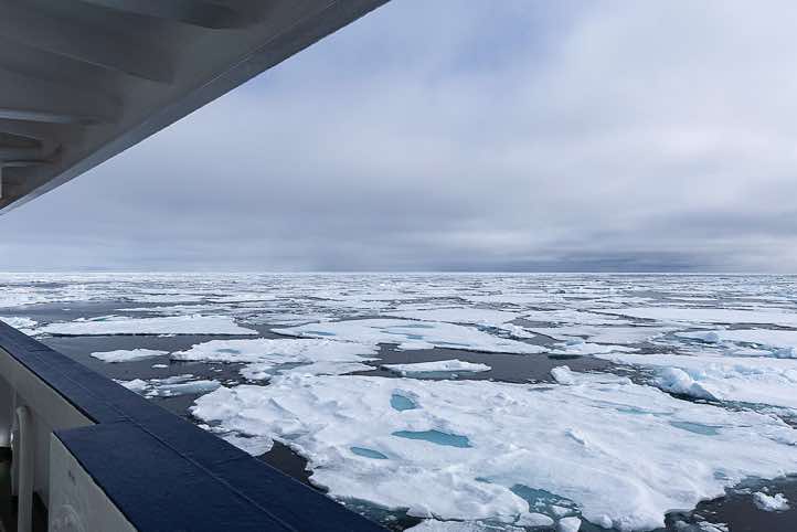 Sea ice, seen from the expedition vessel Plancius