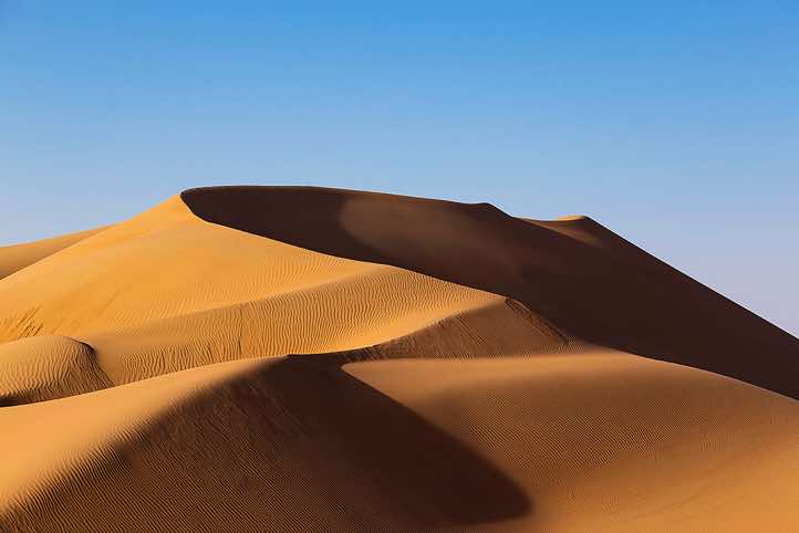 Dune crest, desert landscape, Rub al Khali, Empty Quarter, Dhofar region
