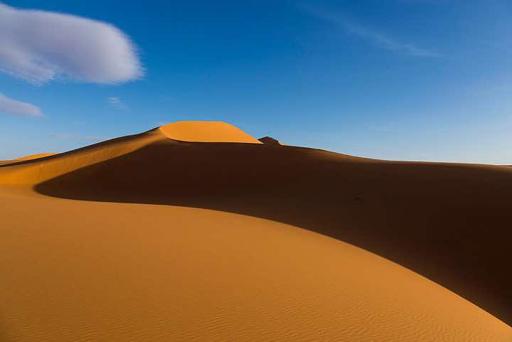 Sand dunes, southern Oued In Tehak, Tadrart region, Tassili n ́Ajjer National Park, Sahara, North Africa