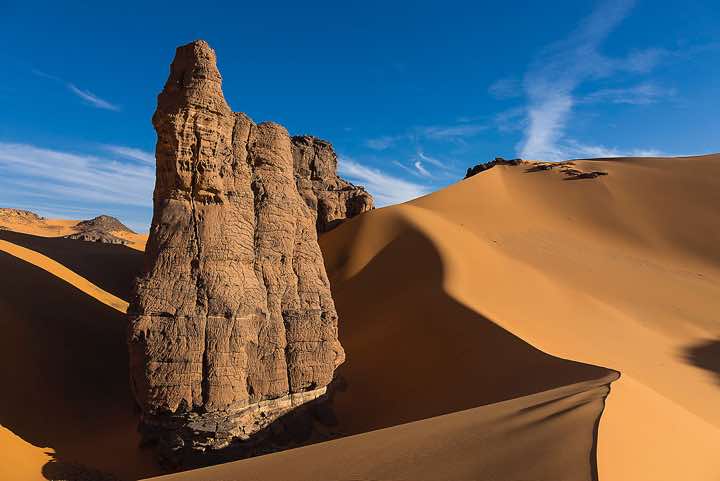 Sand dunes and rocks of Moul Naga, Tadrart region, Tassili n' Ajjer National Park, Sahara, North Africa