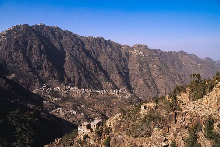 Looking towards Jebel Rugab from the slopes of Jebel Al Izan, Bura mountains